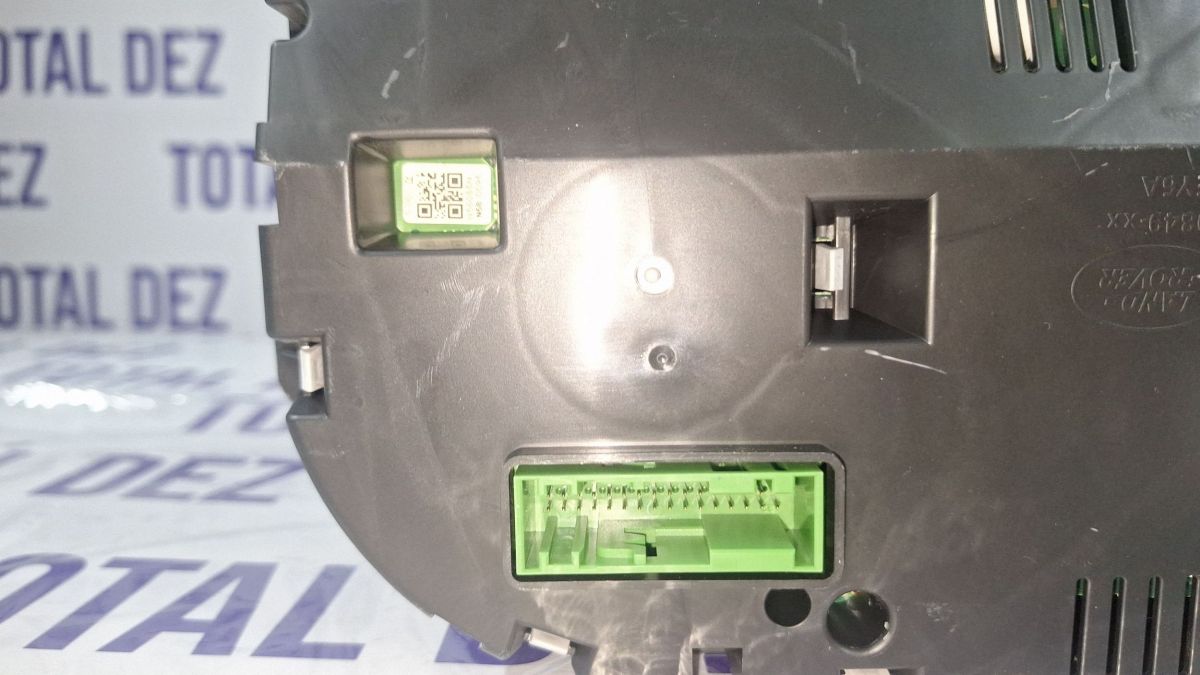 Ceasuri bord Jaguar XE 2016 - GX7310849DF