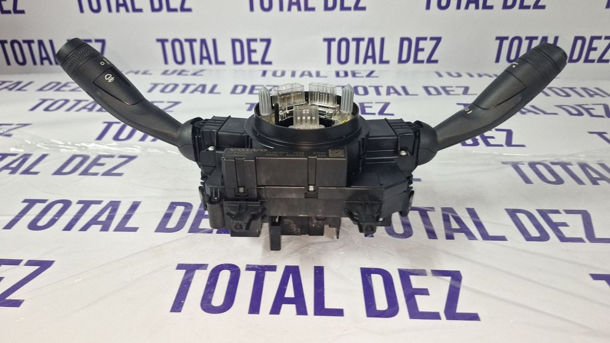 Maneta stergatoare Volvo XC60 2019 - 31443883 13062017