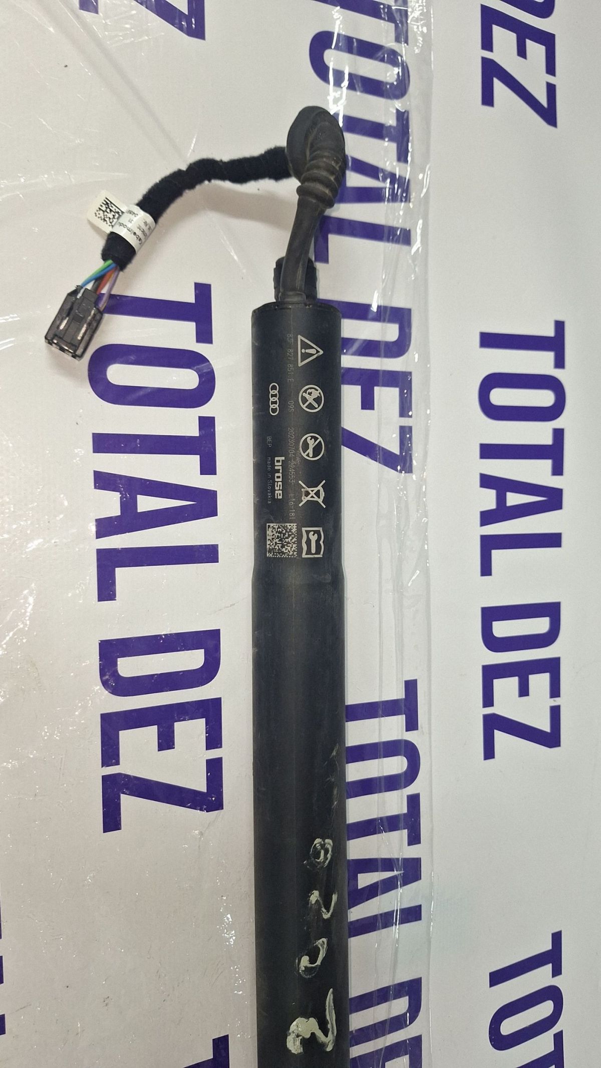 Amortizor haion Audi Q3 F3 2023 - 20230704 224553 83F827851E