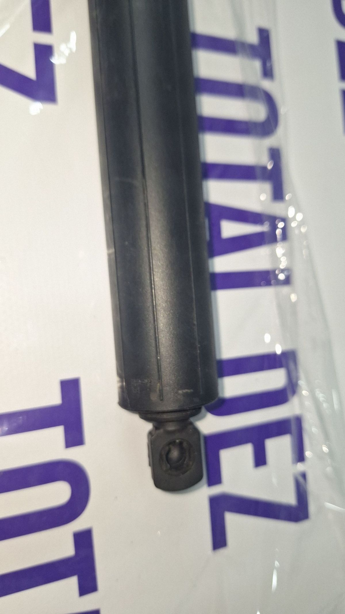 Amortizor haion Audi Q3 F3 2023 - 20230704 224553 83F827851E