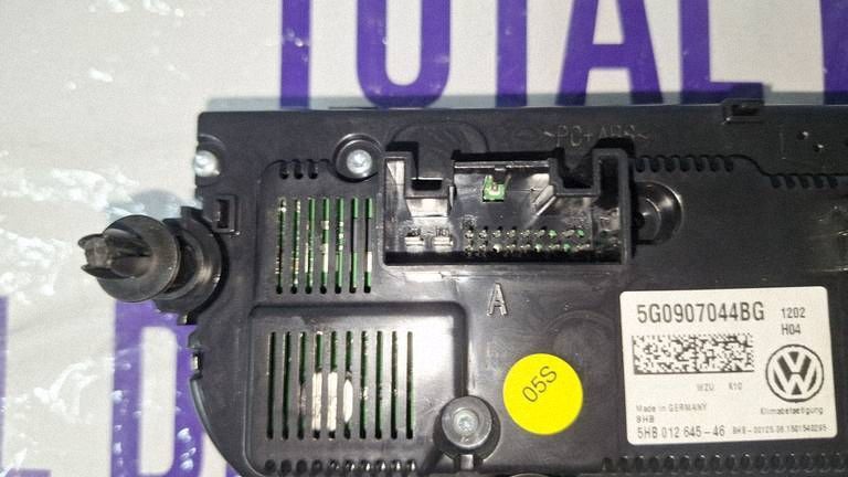 Climatronic Volkswagen Passat B8 2016 - 5G0907044BG 5HB01264546