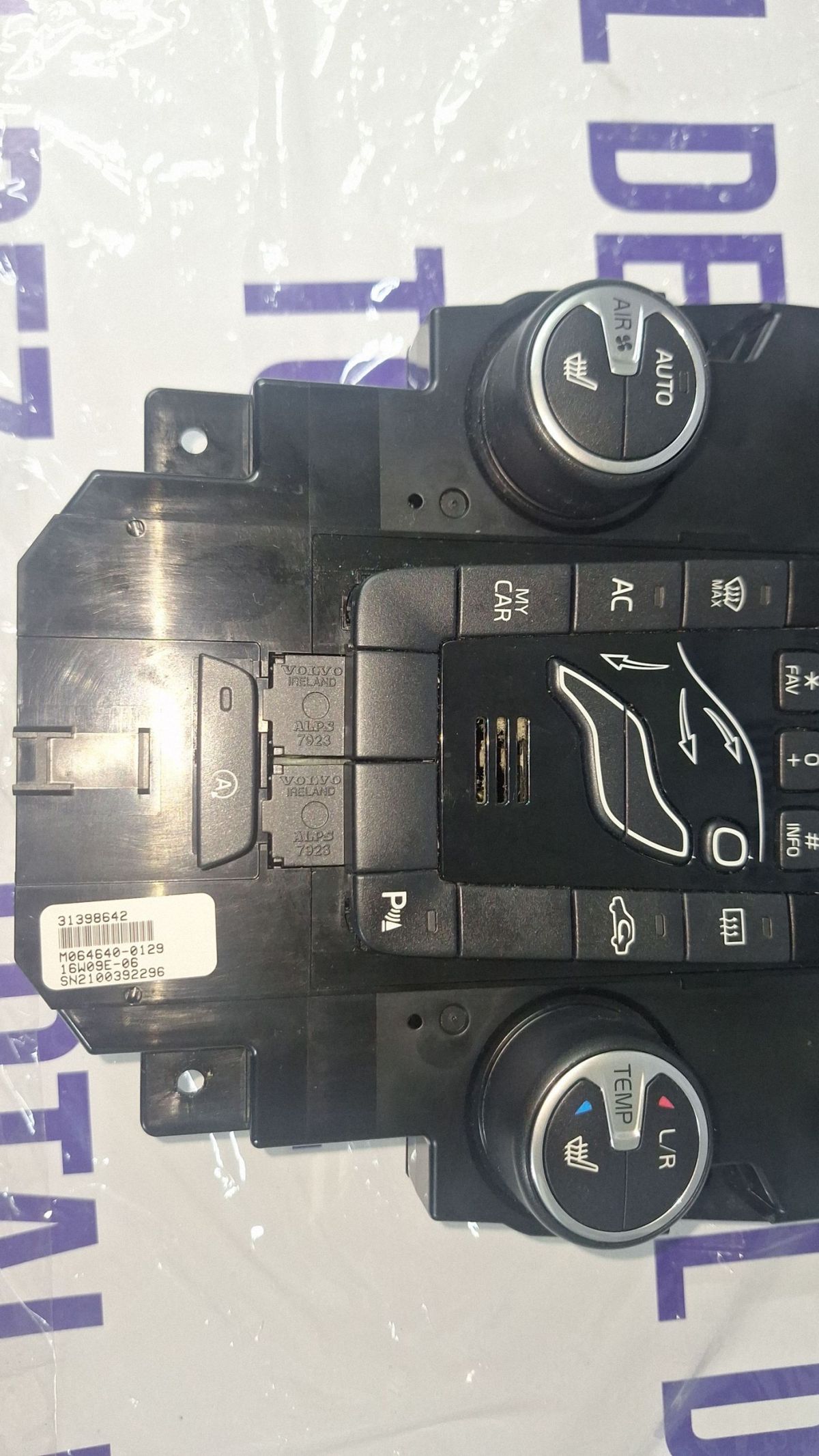 Climatronic Volvo S40 V40 2012 - 31398642 M0646400129
