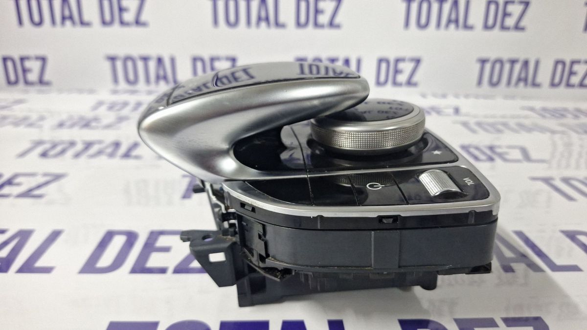 Interfata audio Mercedes C-class W205 2016 - A2059005915 A2059020104 A2059015409