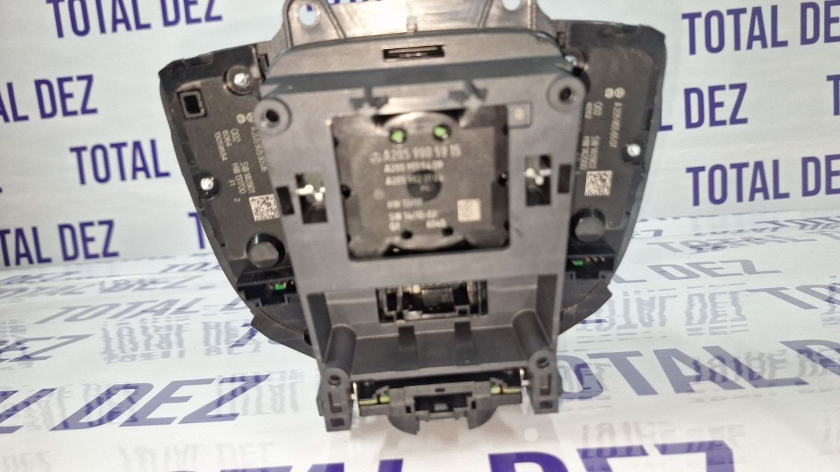 Interfata audio Mercedes C-class W205 2016 - A2059005915 A2059020104 A2059015409