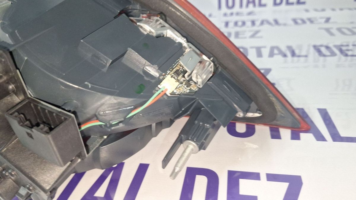 Stop Stanga spate BMW Seria 2 F46 2018 - 7329791 F03539000F 124149