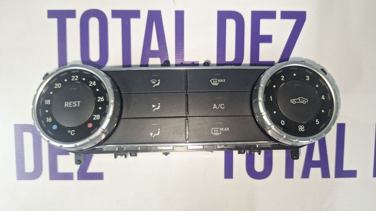 Climatronic Mercedes SLK-class R172 2013 - A1729008306 S311203