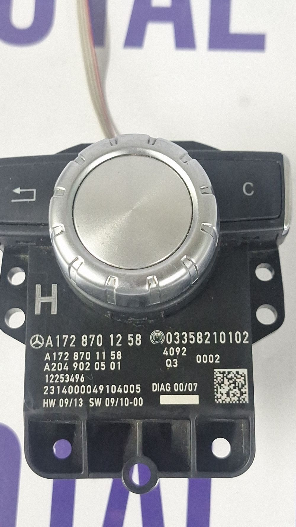 Interfata audio Mercedes SLK-class R172 2014 - A1728701258 A1728701158 03358210102