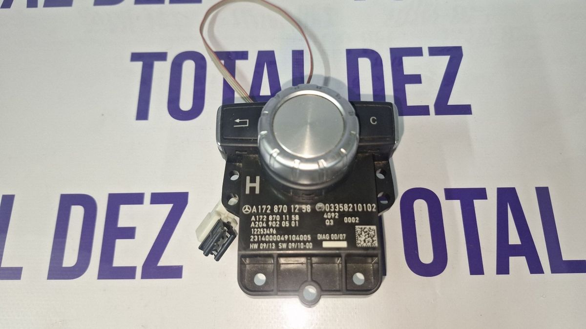 Interfata audio Mercedes SLK-class R172 2014 - A1728701258 A1728701158 03358210102