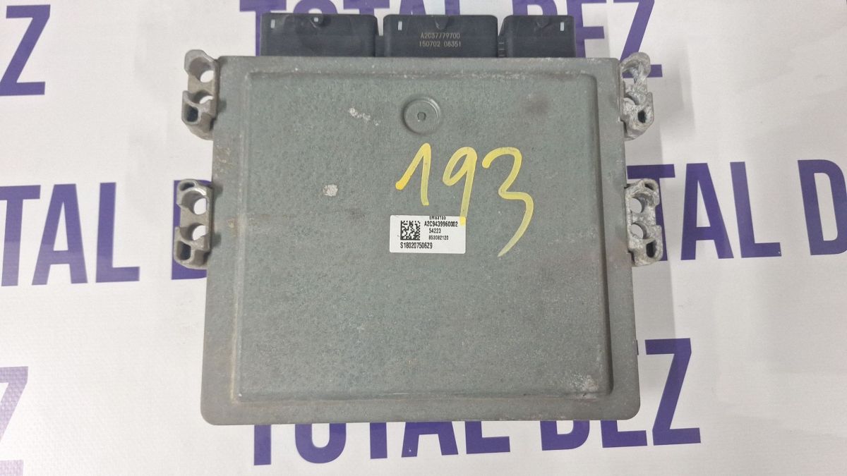 Calculator motor (ECU) Dacia Duster II 2017 - 237106102R 237106276R A2C98273600