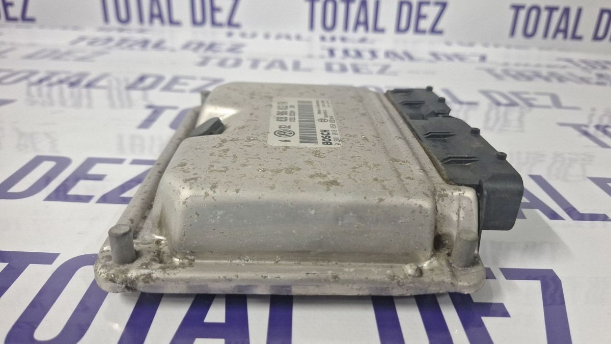 Calculator motor (ECU) Volkswagen Golf IV 2002 - 038906012FA 0281010650 28SA5013