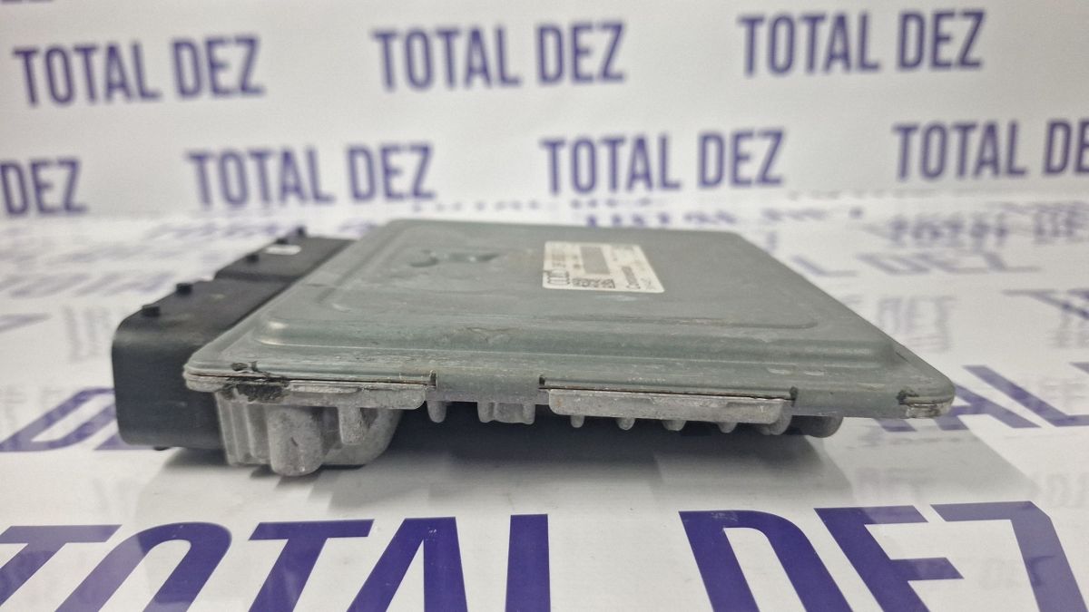 Calculator motor (ECU) Audi A1 S1 2010 - 03F906070GN 5WP44870