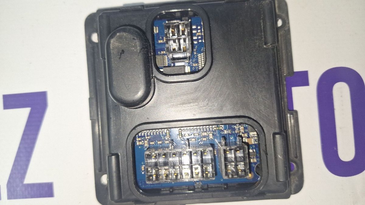 Balast Xenon Volkswagen Passat B6 2010 - 7L6941329A 89393663