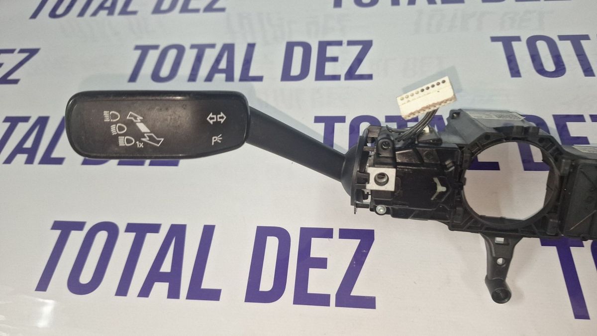 Maneta stergatoare Volkswagen Golf VII 2013 - 5Q0953521P 409145 1300080773