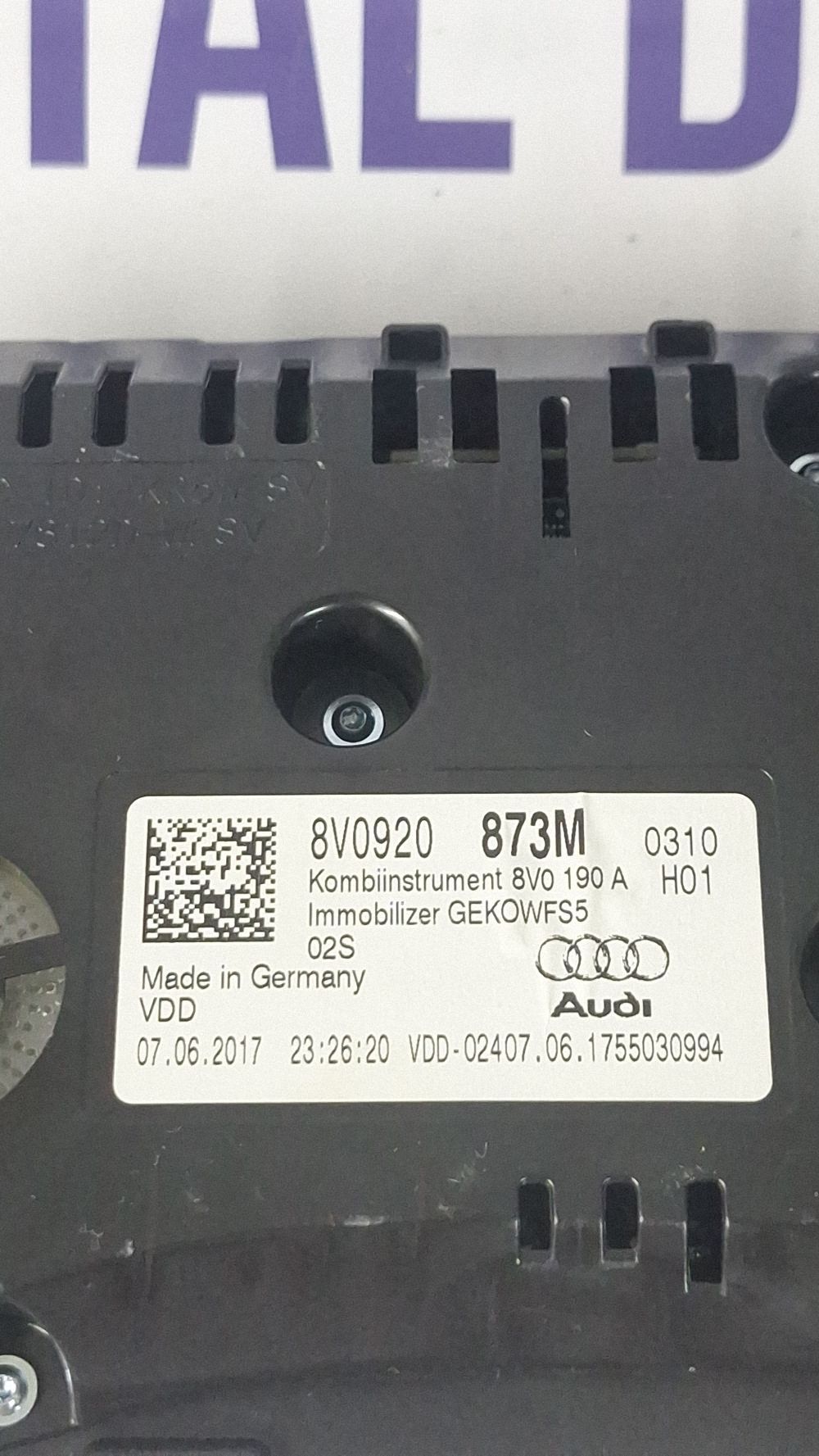 Ceasuri bord Audi A3 S3 8V 2018 - 8V0920873M 1755030994