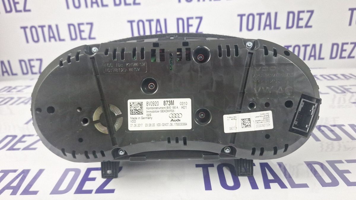 Ceasuri bord Audi A3 S3 8V 2018 - 8V0920873M 1755030994
