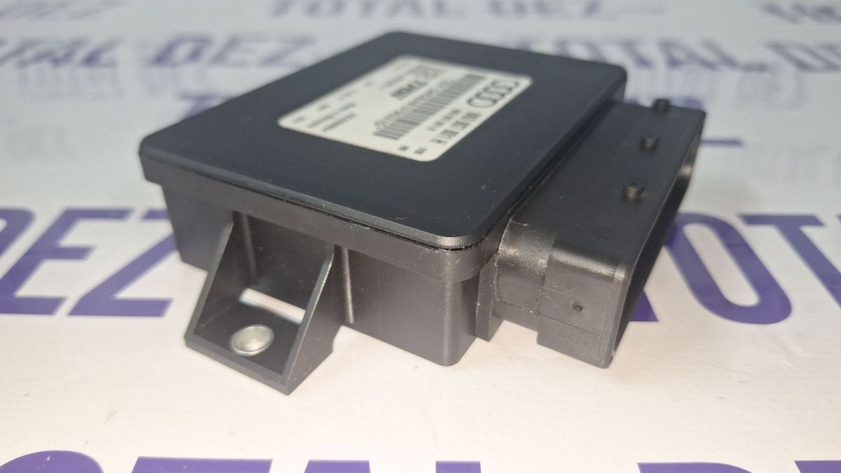 Calculator frana mana Audi A5 S5 8T 8F 2010 - 8K0907801H A2C53369554 32620205