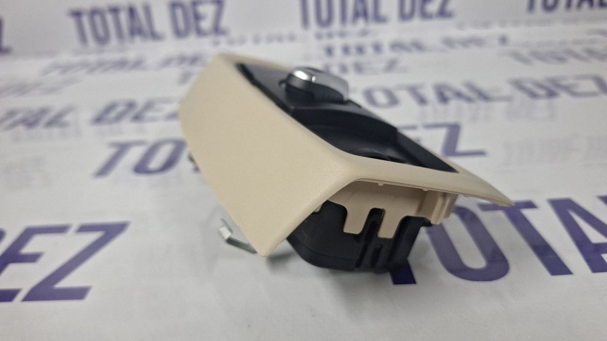 Bloc lumini BMW Seria 2 F46 2017 - 9390202 3473050104