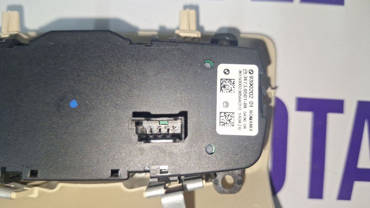 Bloc lumini BMW Seria 2 F46 2017 - 9390202 3473050104