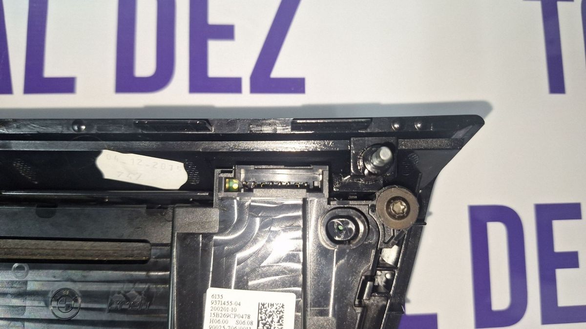 Comenzi volan BMW Seria 2 F46 2017 - 20020110 937145504