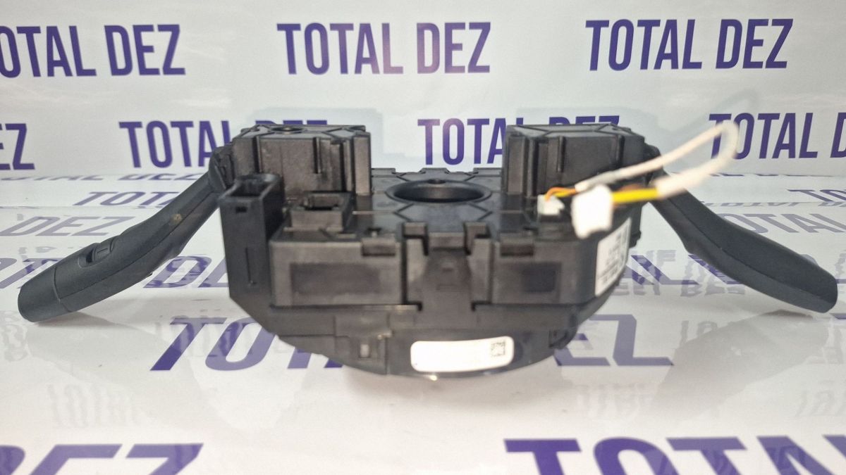 Maneta stergatoare BMW Seria 2 F46 2016 - 9368601 HW0006SW0015