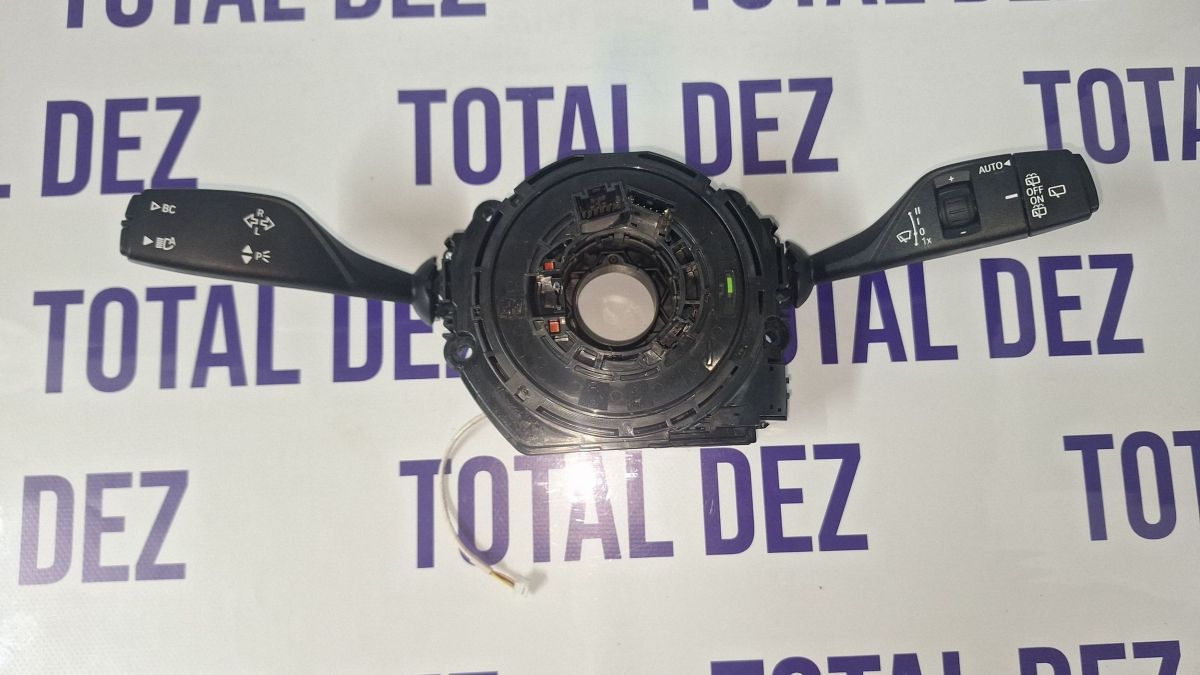 Maneta stergatoare BMW Seria 2 F46 2016 - 9368601 HW0006SW0015