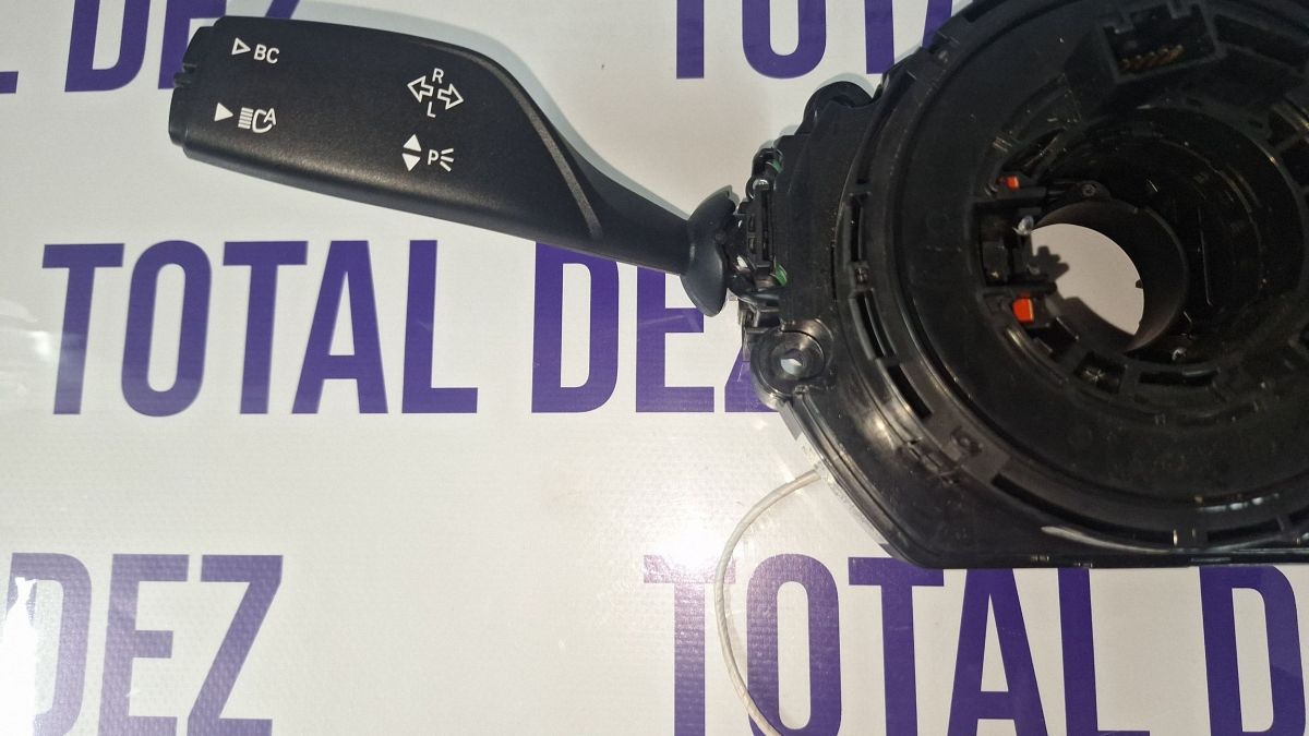 Maneta stergatoare BMW Seria 2 F46 2016 - 9368601 HW0006SW0015