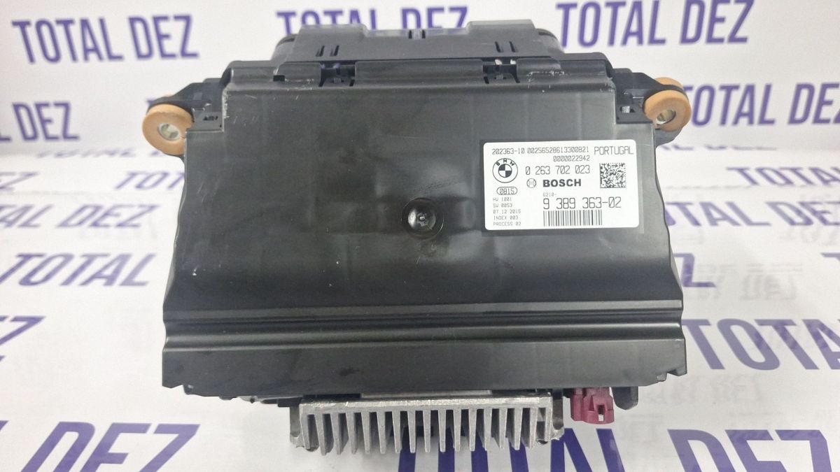 Monitoare LCD auto BMW Seria 2 F46 2016 - 0263702023 938936302 20236310