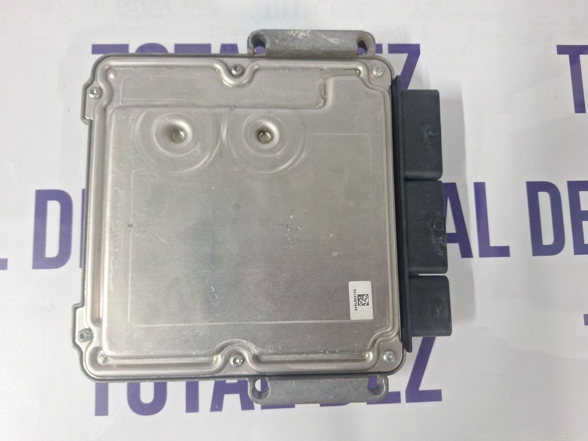Calculator motor (ECU) Renault Laguna III 2012 - 237101620R 0281018933 237102335R