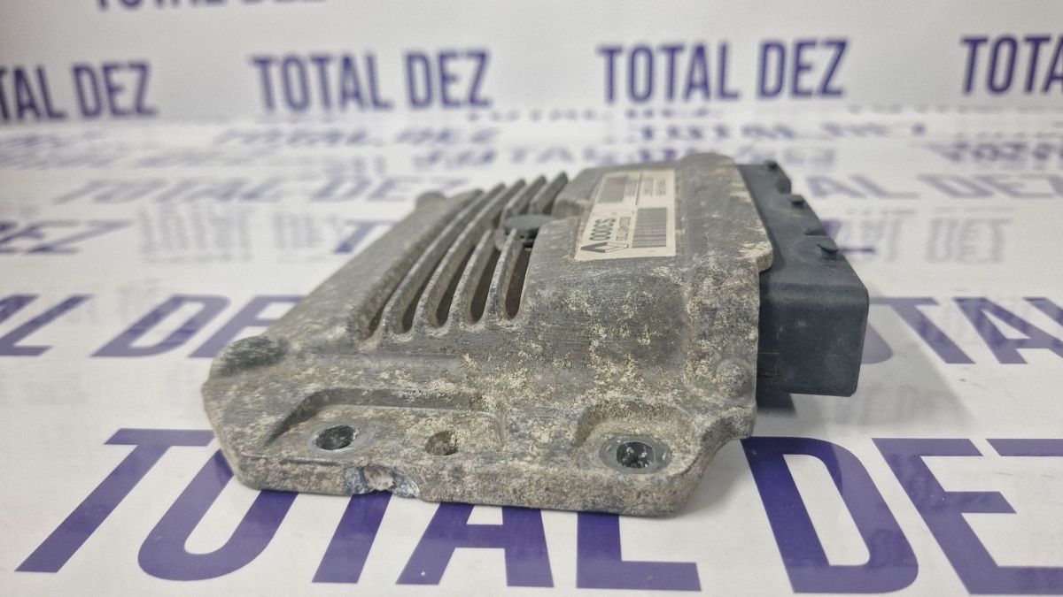 Calculator motor (ECU) Renault Clio III 2006 - 8200461733 8200504593 215854126B
