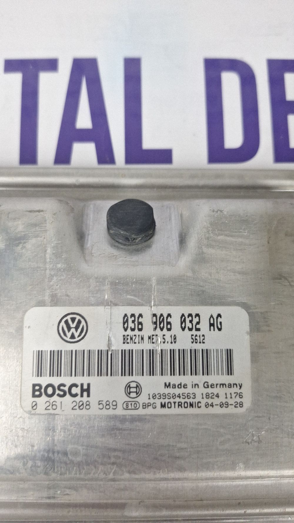 Calculator motor (ECU) Volkswagen Golf V 2005 - 036906032AG 0261208589 1039S04563