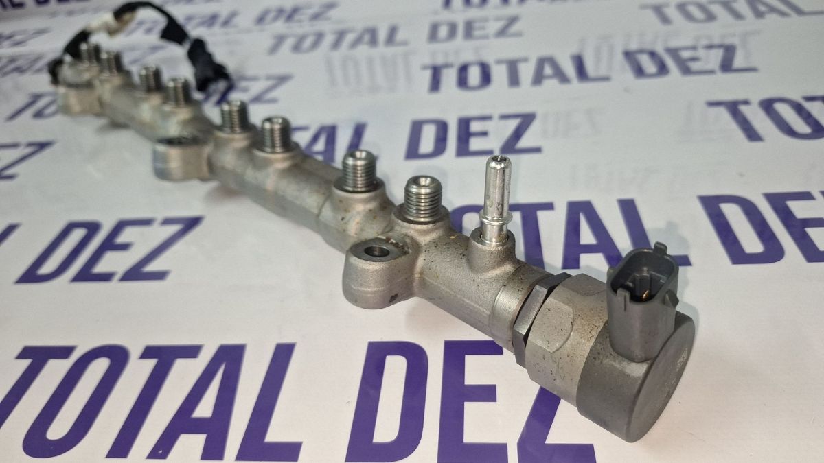 Conducta alimentare Land Rover Defender 2021 - K6D39D280AA