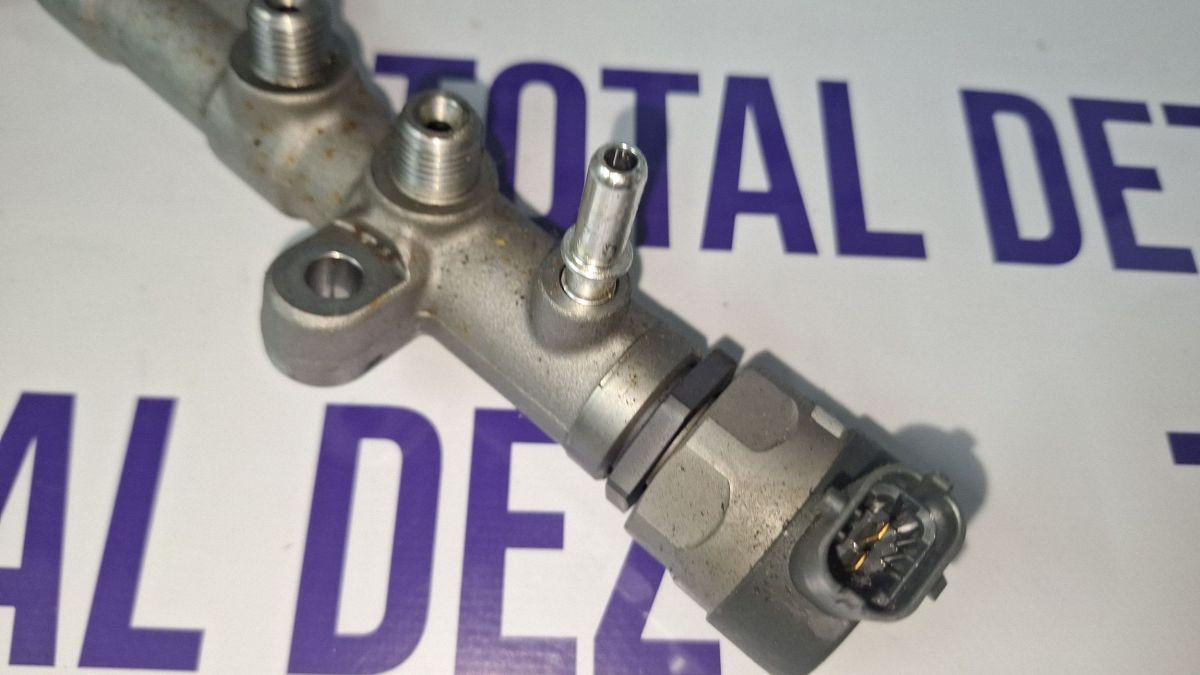 Conducta alimentare Land Rover Defender 2021 - K6D39D280AA