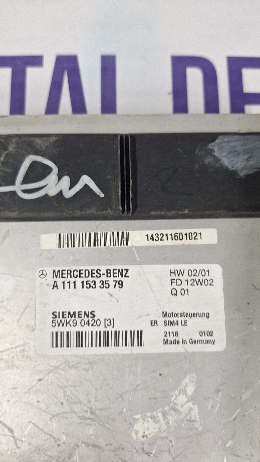 Calculator motor (ECU) Mercedes C-class W203 2005 - A1111533579 5WK90420 143211601021