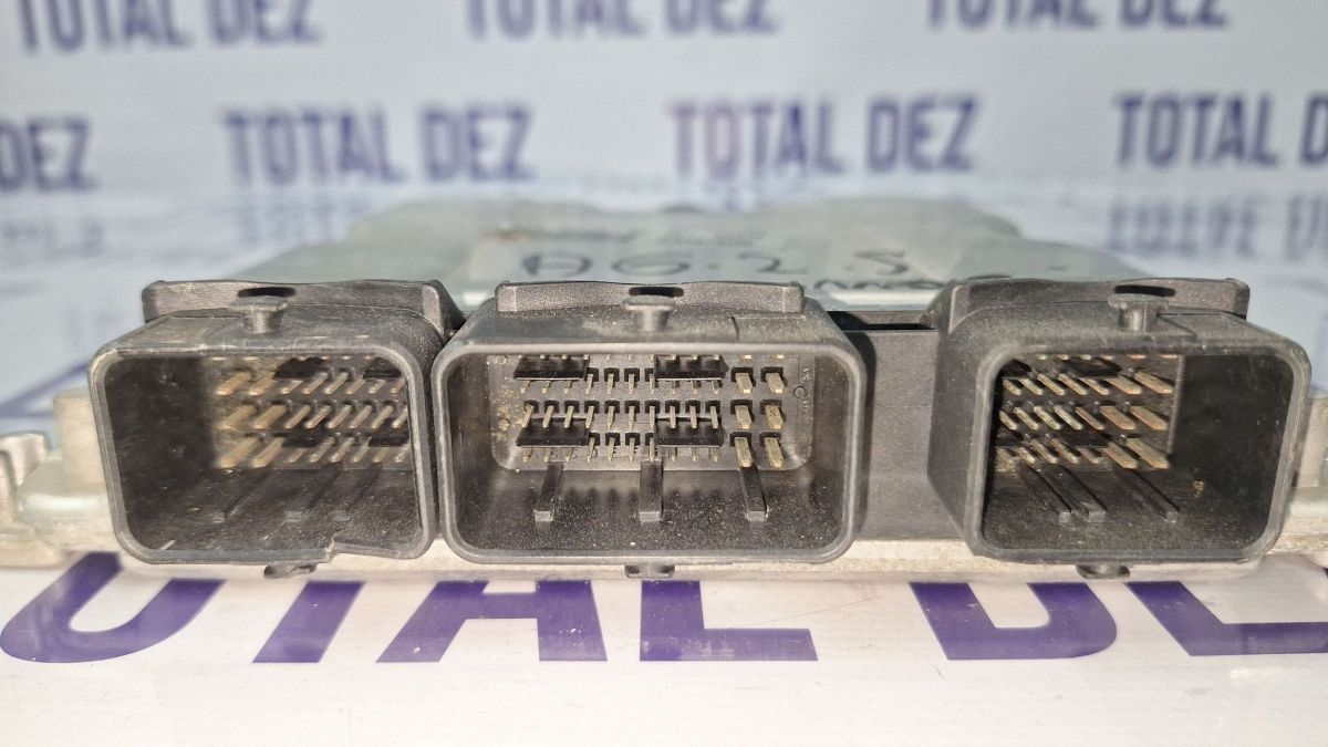 Calculator motor (ECU) Peugeot 307 2002 - 9647472780 0281011081 9646850580