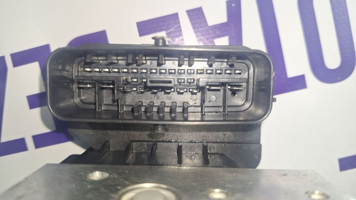 Pompa ABS Lexus UX 2020 - 4451076010