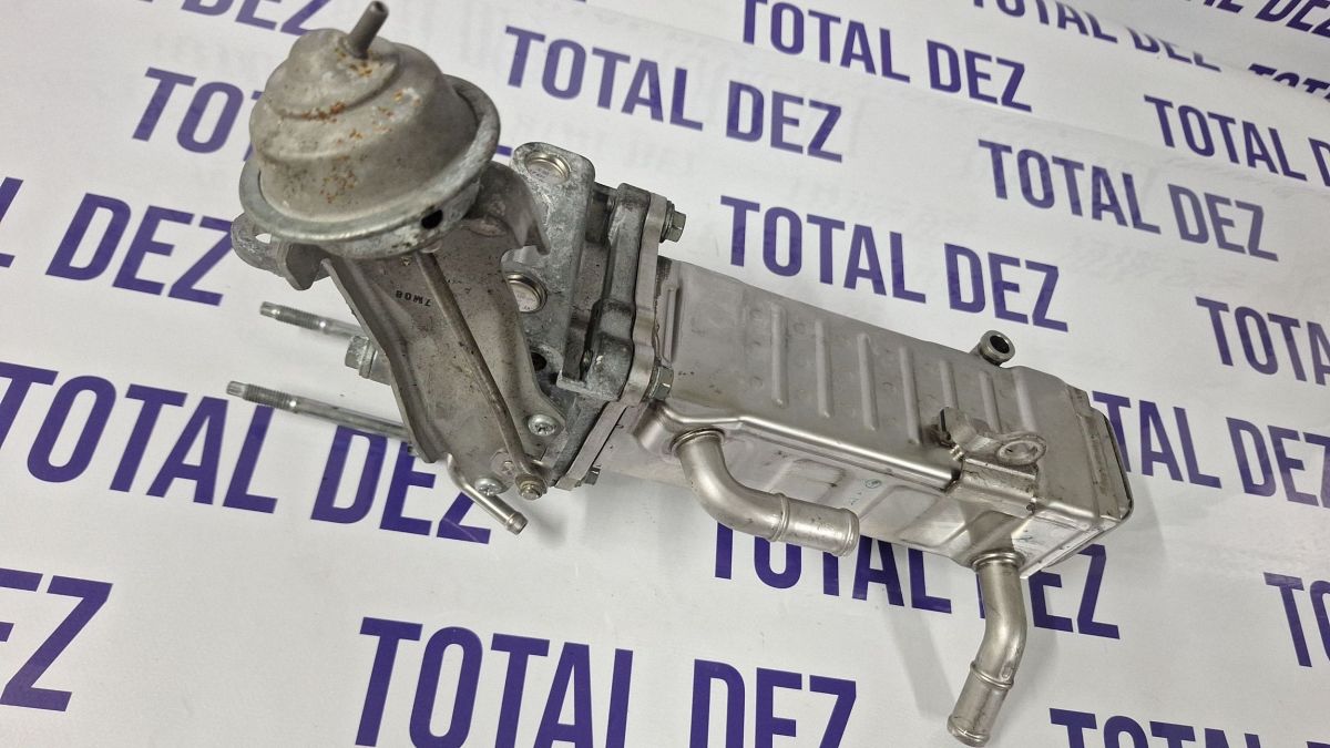 Calculator injectie Toyota Hilux (AN120 AN130) 2018 - 08012018 256810E010A 13064371004 0843707