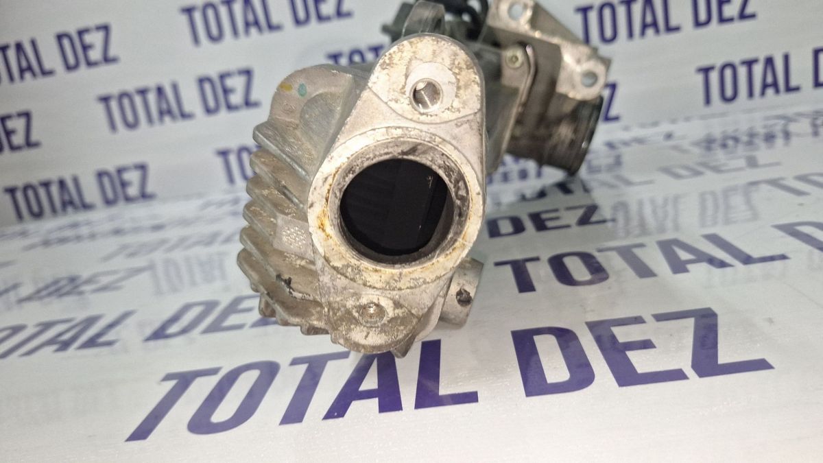 Racitor gaze Volvo S60 2012 - 30757742 70304900 1110700274 246453