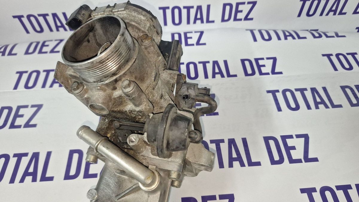 Racitor gaze Volvo S60 2012 - 30757742 70304900 1110700274 246453