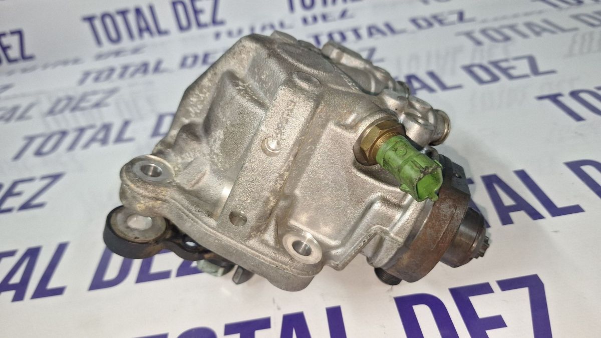 Pompa injectie Volvo XC60 2013 - 31372081 0445010681