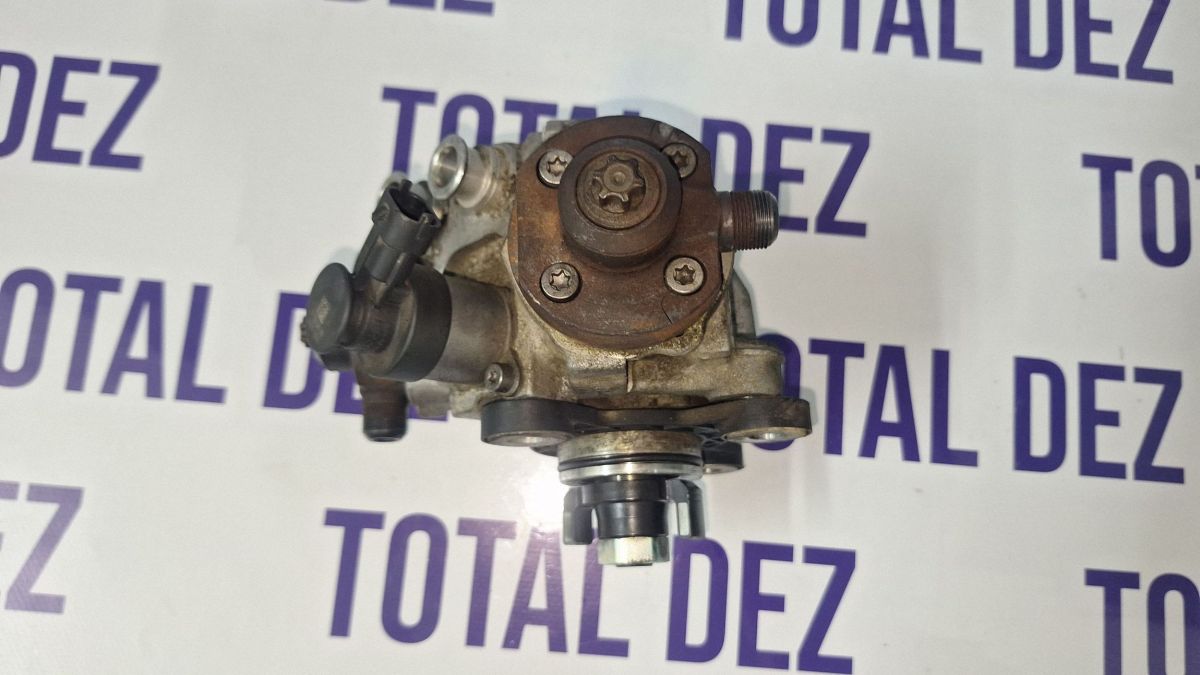 Pompa injectie Volvo XC60 2013 - 31372081 0445010681