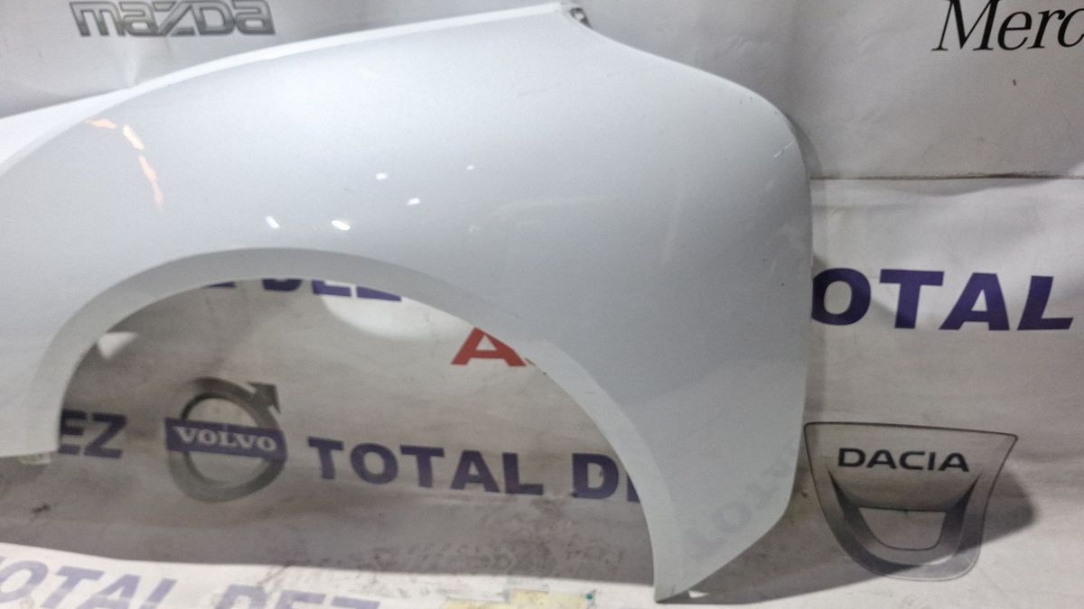 Aripa fata Stanga spate BMW i8 2013 - 7371579