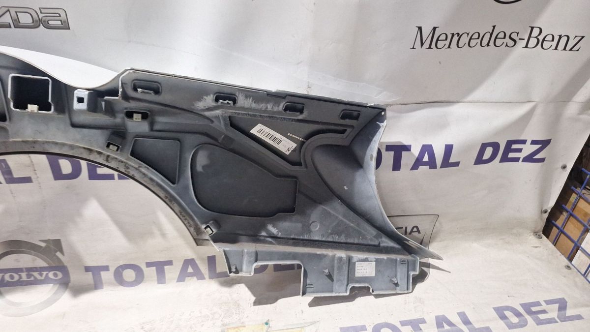 Aripa fata Stanga spate BMW i8 2013 - 7371579