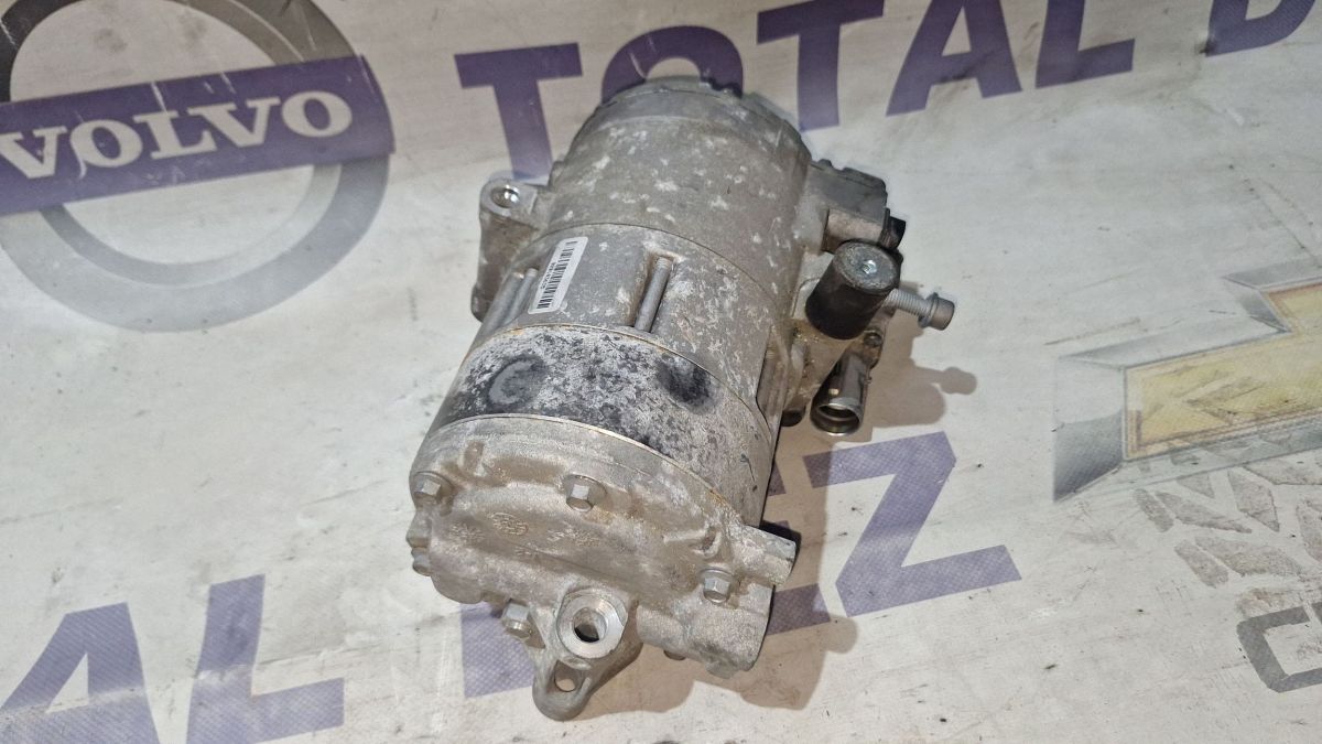 Compresor AC BMW i8 2013 - 21137510 64529332199