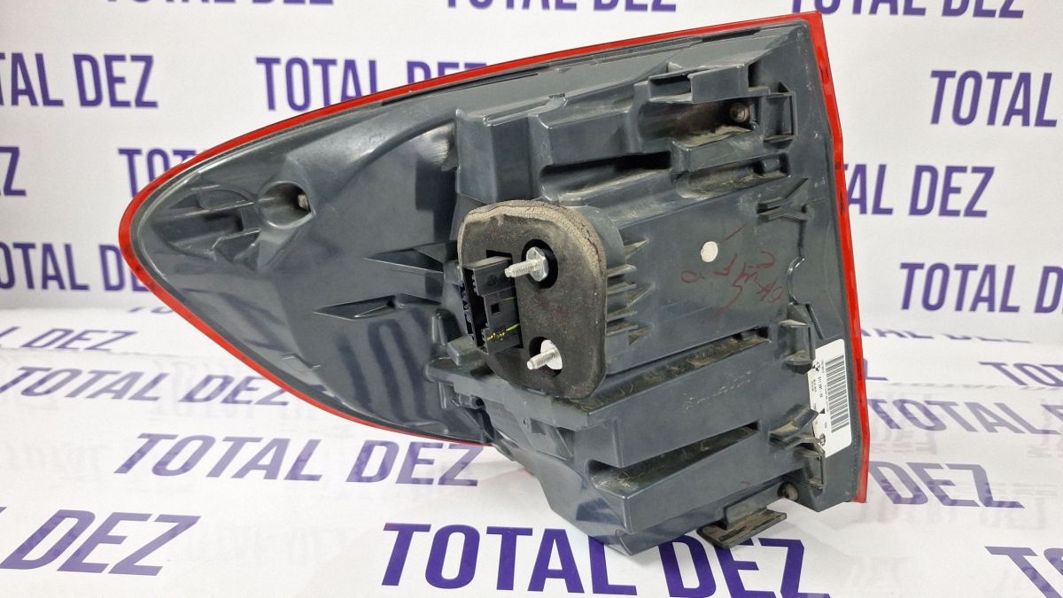 Stop Dreapta spate BMW X5 F15 2015 - 10018610 7290100 01129702