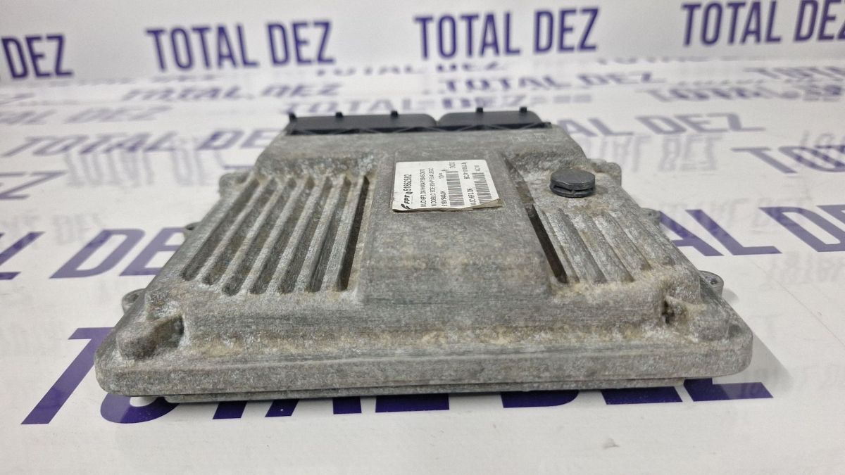 Calculator motor (ECU) Fiat Doblo 2010 - 51862582 BC0101853A 818V94A3K