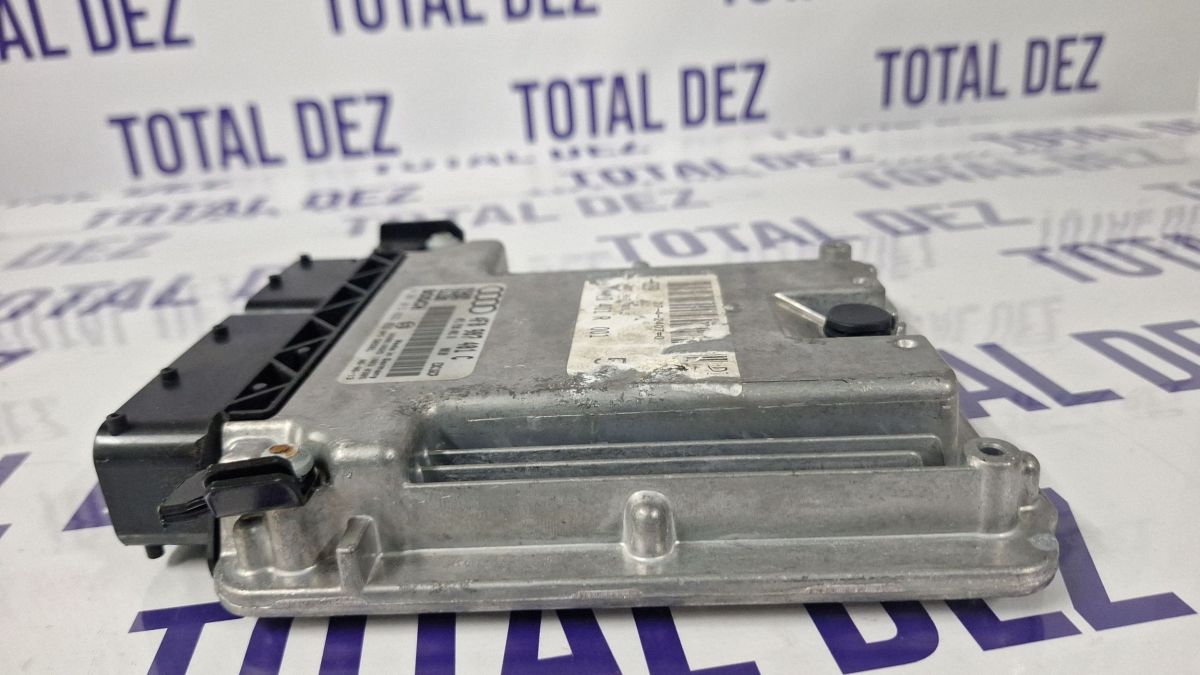 Calculator motor (ECU) Audi A6 S6 C6 4F 2006 - 4F0907401C 4F1910401R 0281013833