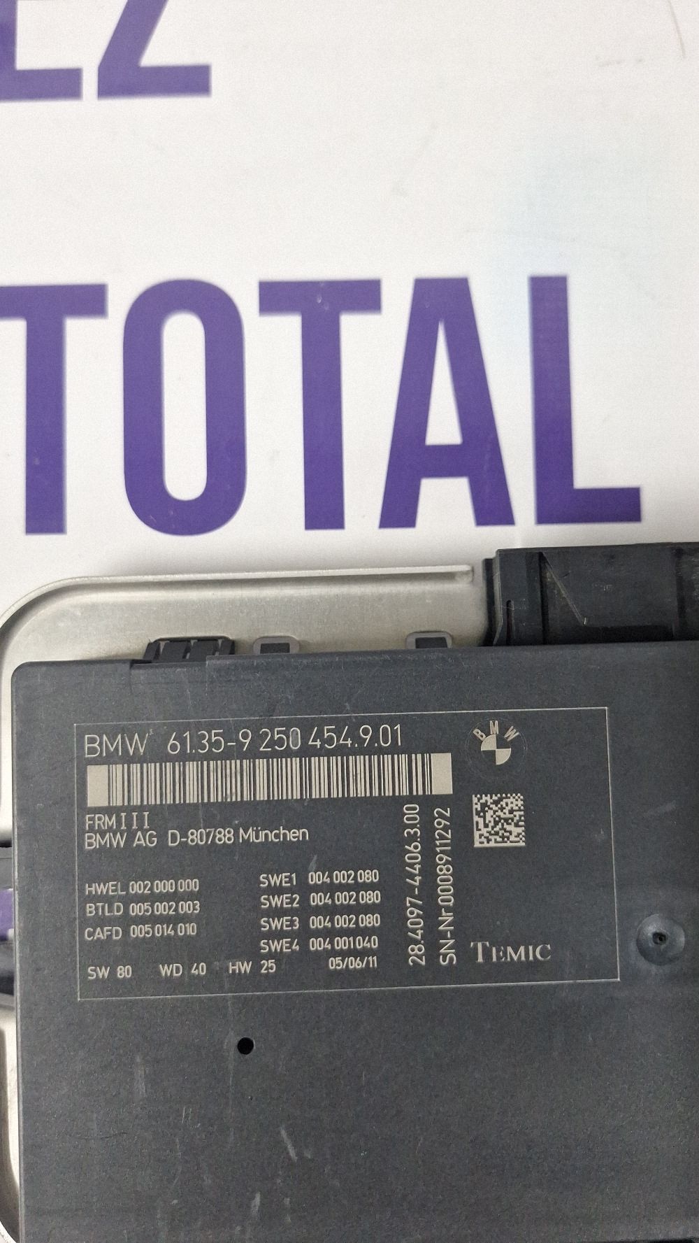 Calculator lumini BMW Seria 5 F10 F11 2012 - 61359250454901