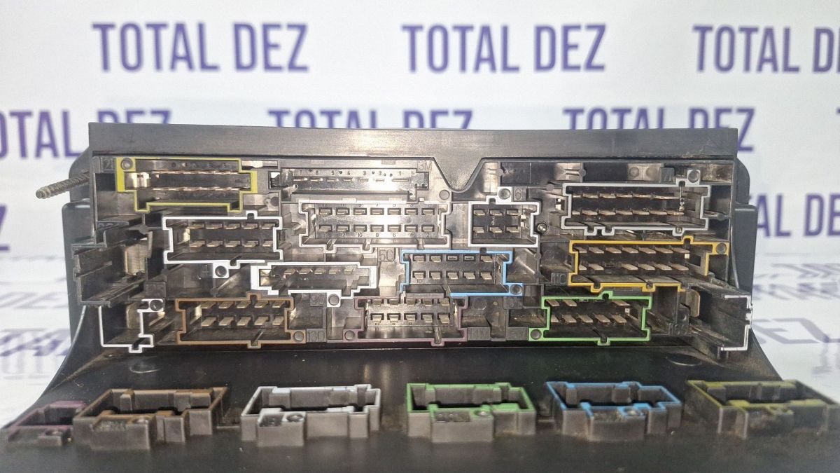 Panou sigurante Mercedes E-class W212 2011 - A2129006012 A2129015304 A2129025305