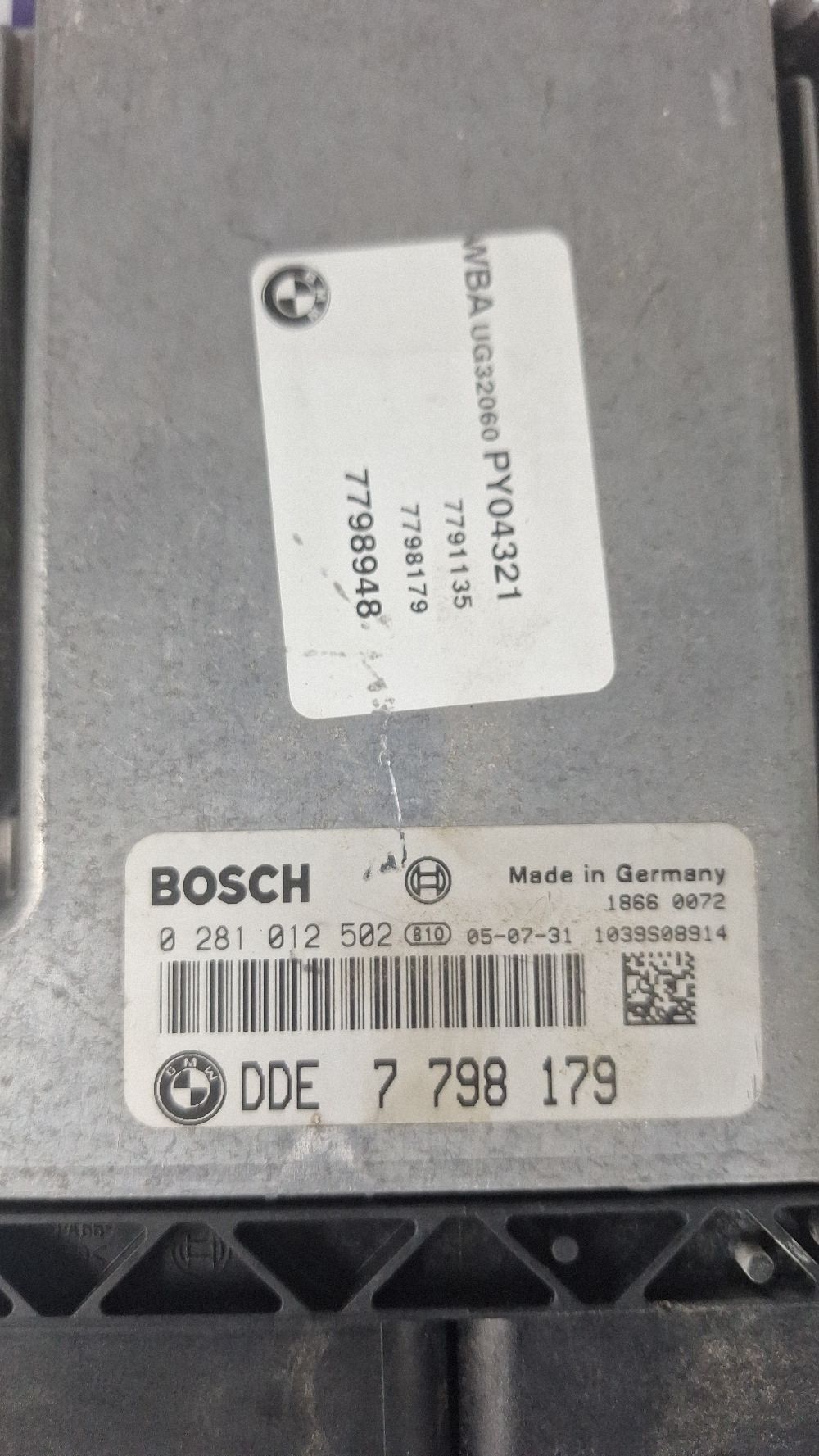 Calculator motor (ECU) BMW Seria 1 E81 E87 2005 - 0281012502 7798179 1039S08914