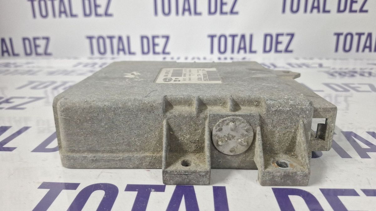 Calculator motor (ECU) Peugeot 206 206+ 2000 - 9637086980 IAW1AP81 16301574